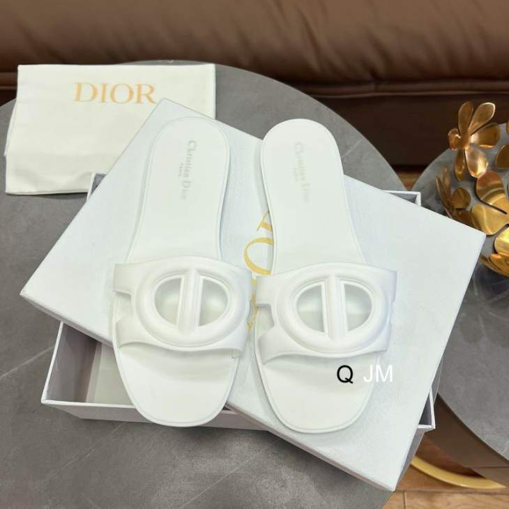 Picture of Dior Slippers _SKUDiorsz35-40JM03012985
